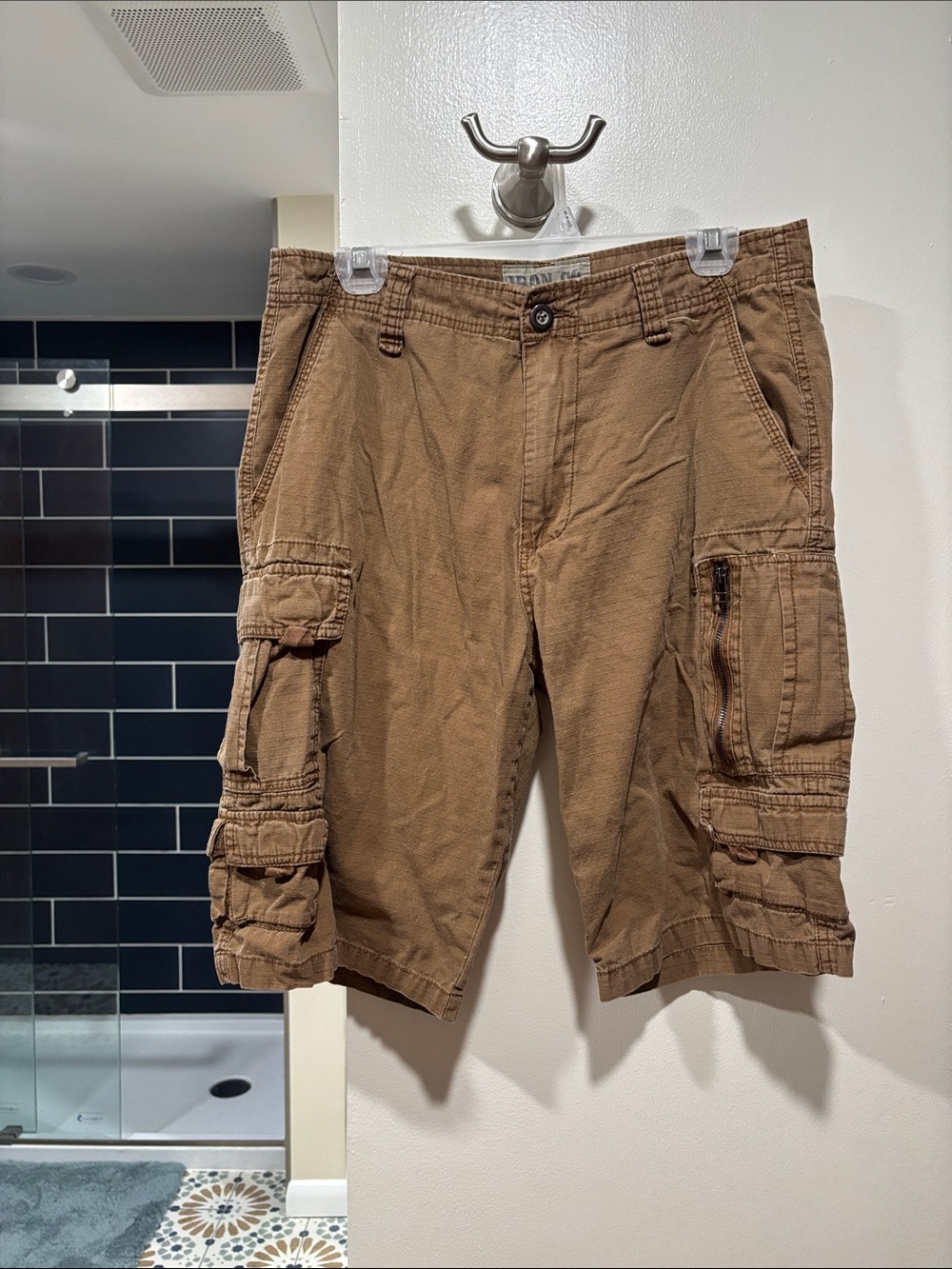Men's Brown Cargo Shorts - Durable Casual Wear
